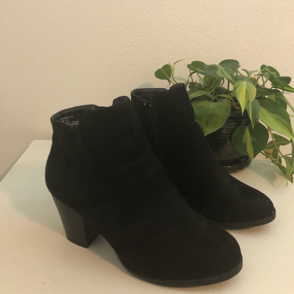 Black Heeled Booties